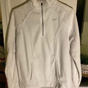 Nike white pullover size medium